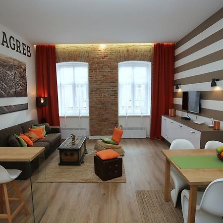 Apartment Old Zagabria Esterno foto